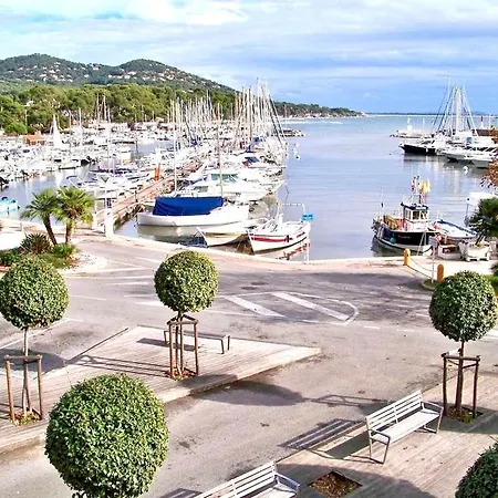 Le Clos Des Flots Proche Plages Et Centre Ville Carqueiranne Exterior foto
